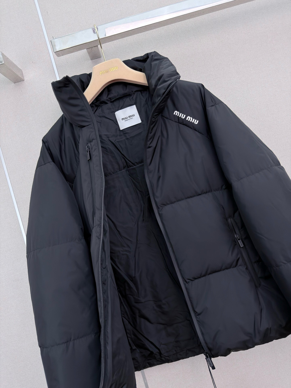 Miu Miu Black Logo Puffer Down Jacket Stand Collar - Picture 3 of 5